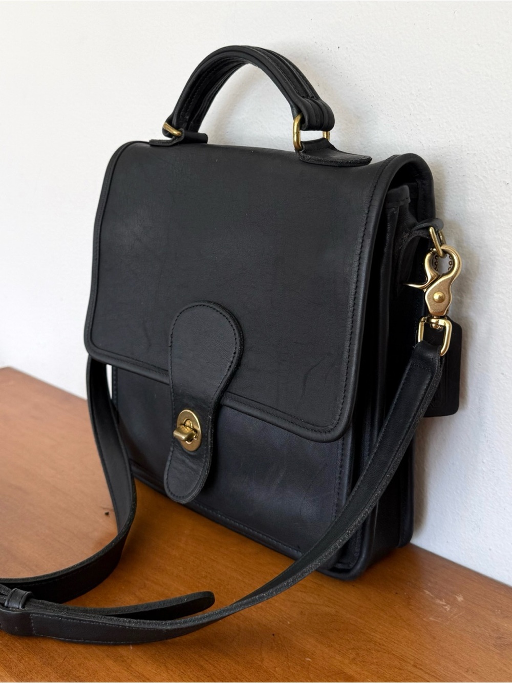 Coach Vintage Station Crossbody Shoulder Bag Style Number 5130 in Black - Picture 5 of 12